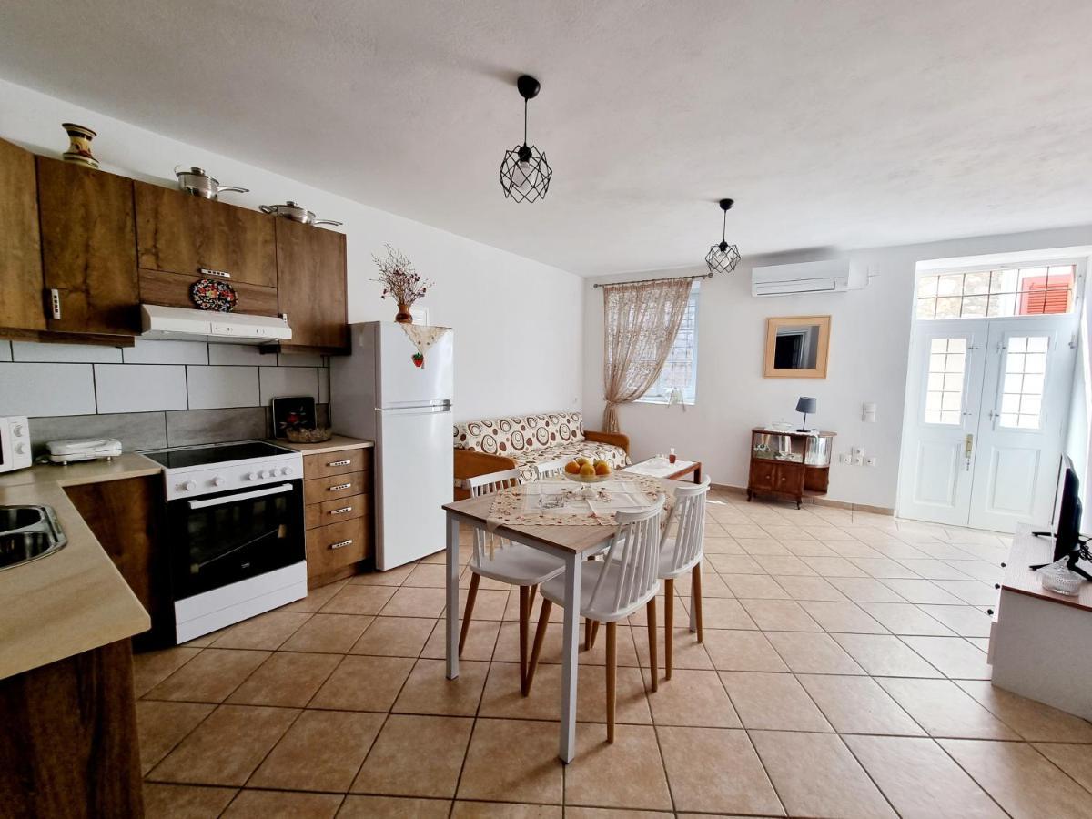 Sweet Stone House Apartamento Hidra Exterior foto